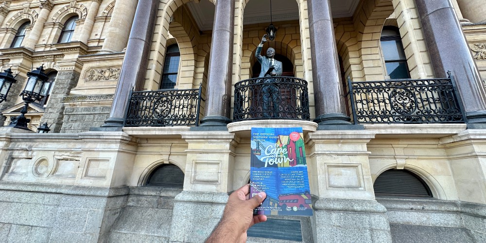 The Official Visitors’ Guide 2025/26